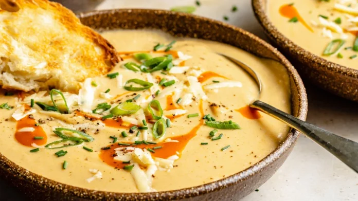 Cheddar Buffalo Cauliflower Soup (made without heavy cream!)