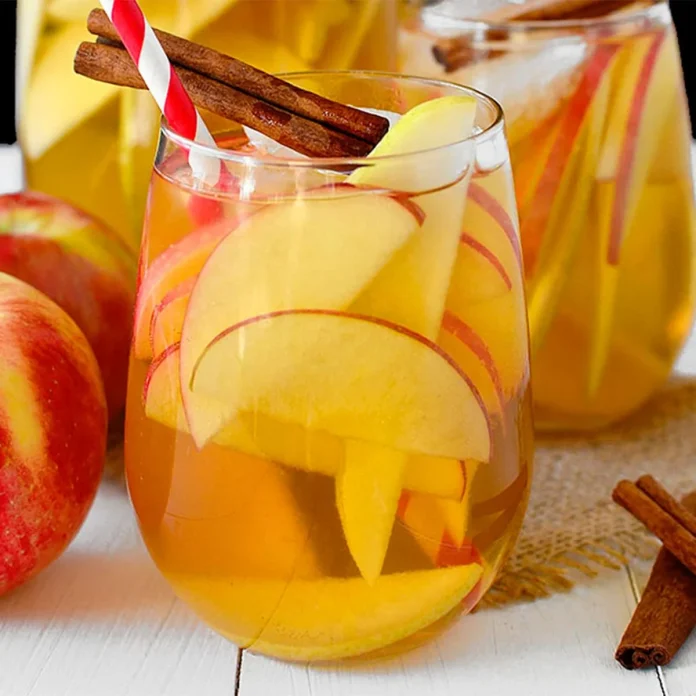 Apple Cider Sangria - Easy and Refreshing