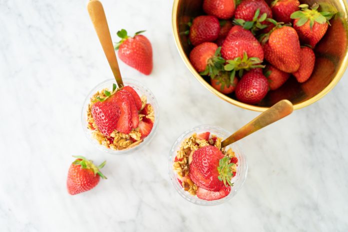 Homemade Vanilla Granola and Strawberry Parfaits
