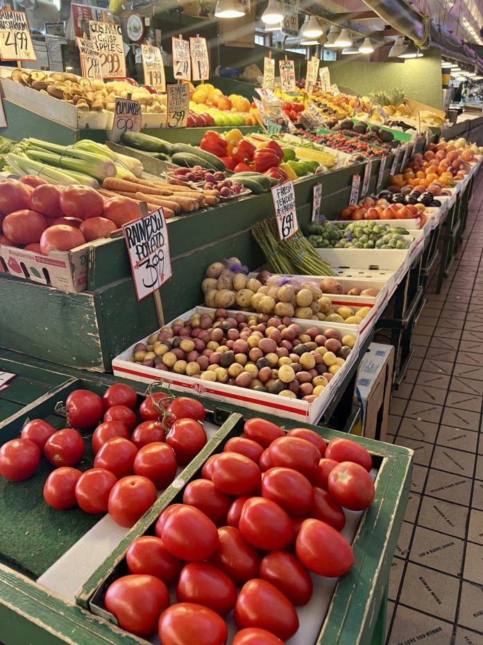 How to Volunteer to Fight Hunger: Practical Ways to Tackle Food Insecurity in Your Community