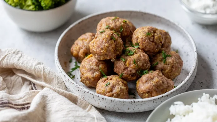 Juicy Pork Meatballs