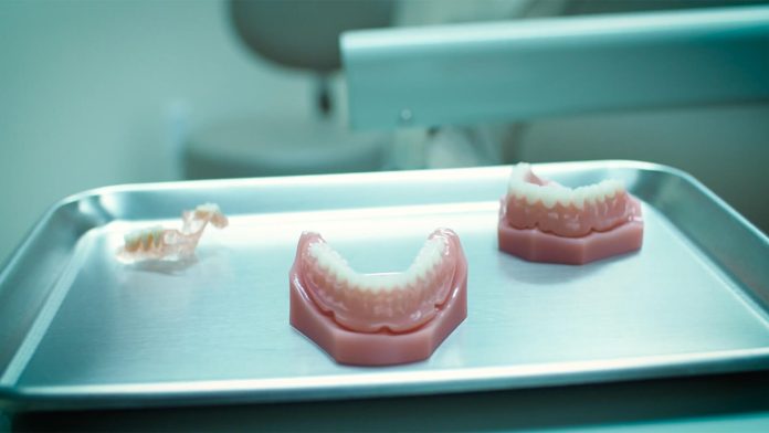 Restoring Missing Teeth with Dentures – Summit Dental Health