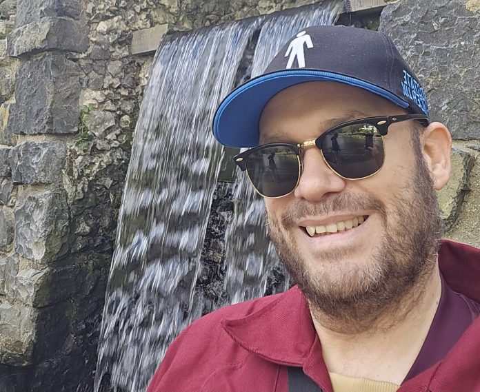 Rob lends support to Prostate United