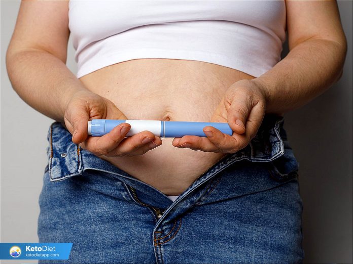 Weight-Loss Drugs Like Ozempic Linked to 82 Deaths & 400 Hospitalizations