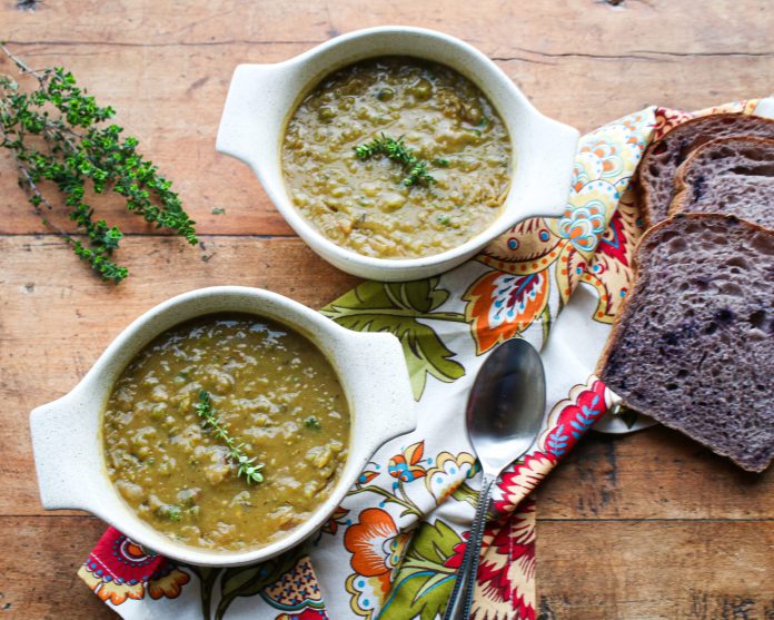 Easy Vegan Green Split Pea Soup