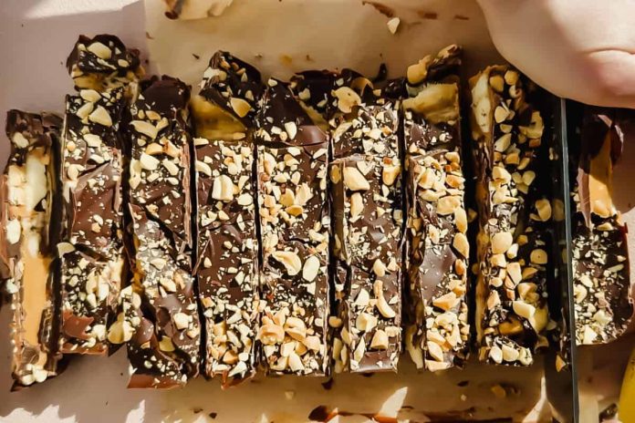 Chunky Monkey Date Bark - Fit Foodie Finds