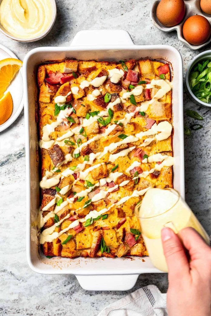 Eggs Benedict Casserole (Make-Ahead) | Diethood