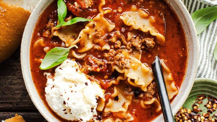 Gluten Free Lasagna Soup - 30 Minute Meal
