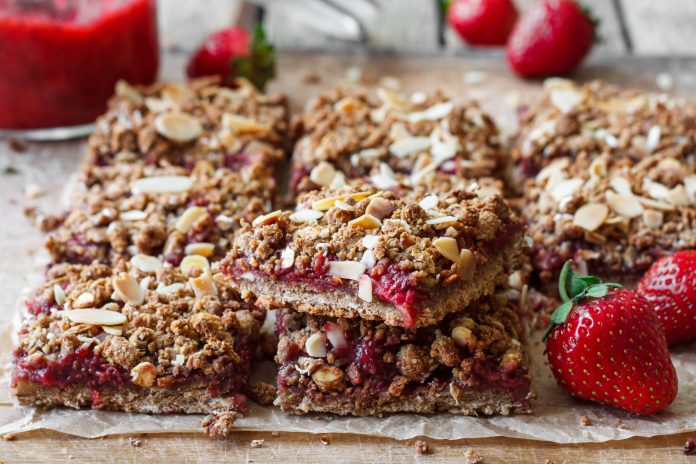 Strawberry Oat Bars - SHK