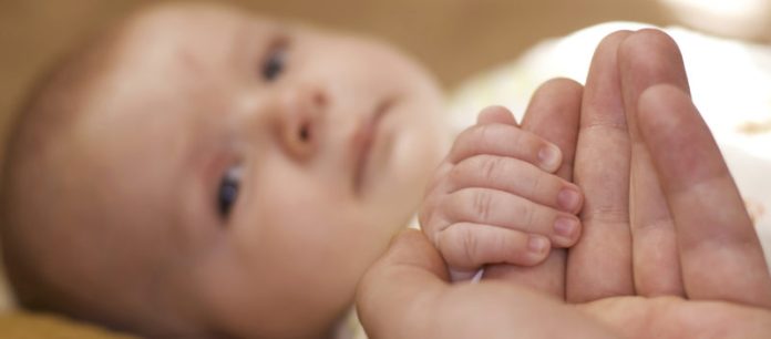 Swaddling Infants: The DO's and DON'Ts