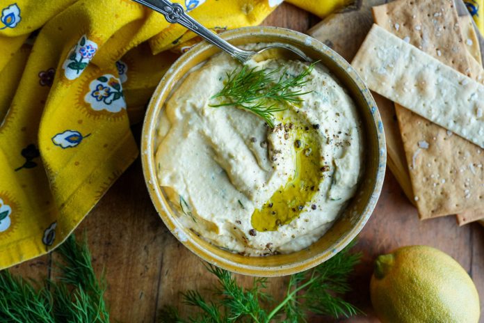 Top 5 Plant-Based Snacking Strategies