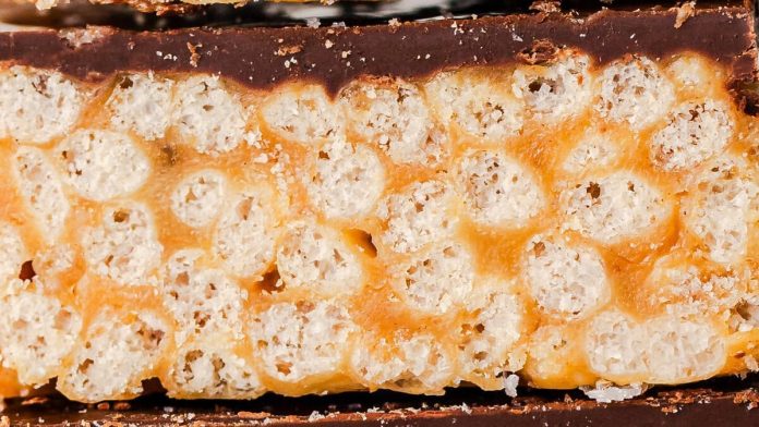 Gluten-Free Scotcheroos (Easy No-Bake Bars)
