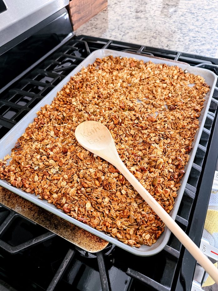 Healthy Granola Recipe (Sugar Free & Easy to Make) • Kath Eats