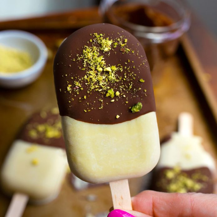 Pistachio Popsicles - Healthy, 5 Ingredient Recipe!