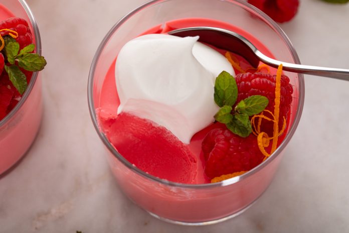 Raspberry Yogurt Mousse - SHK